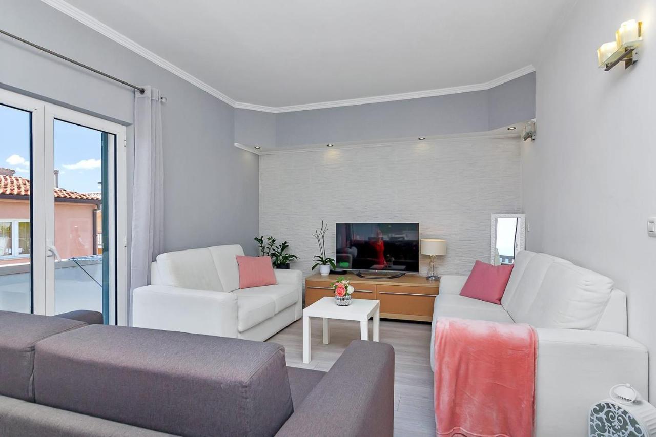 Apartments Gisela Макарска Экстерьер фото