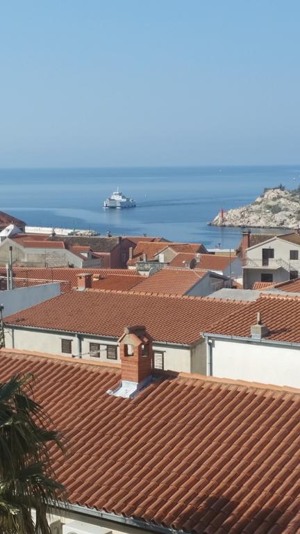 Apartments Gisela Макарска Экстерьер фото